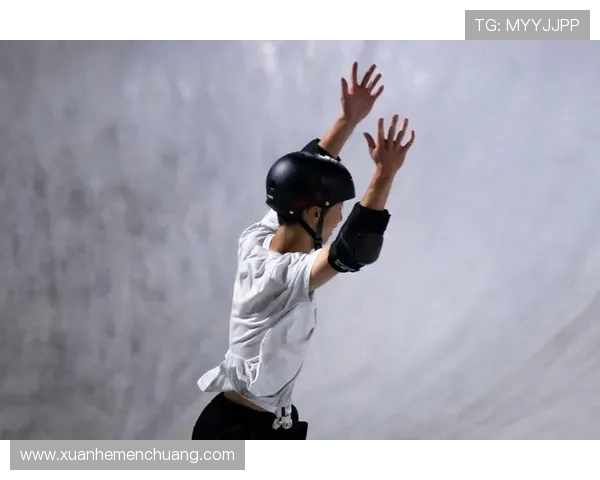 南京滑板队在世界滑板锦标赛中以98分稳居积分榜首位 南京滑板队在世界滑板锦标赛中以98分稳居积分榜首位