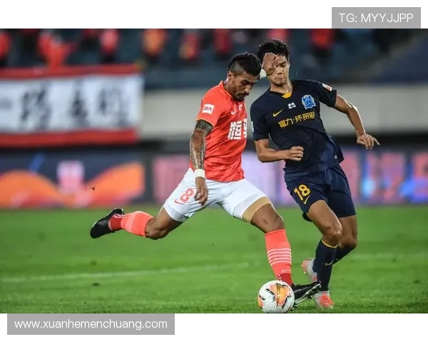 2018年富力与恒大激战回顾：精彩瞬间与战术分析全景展现